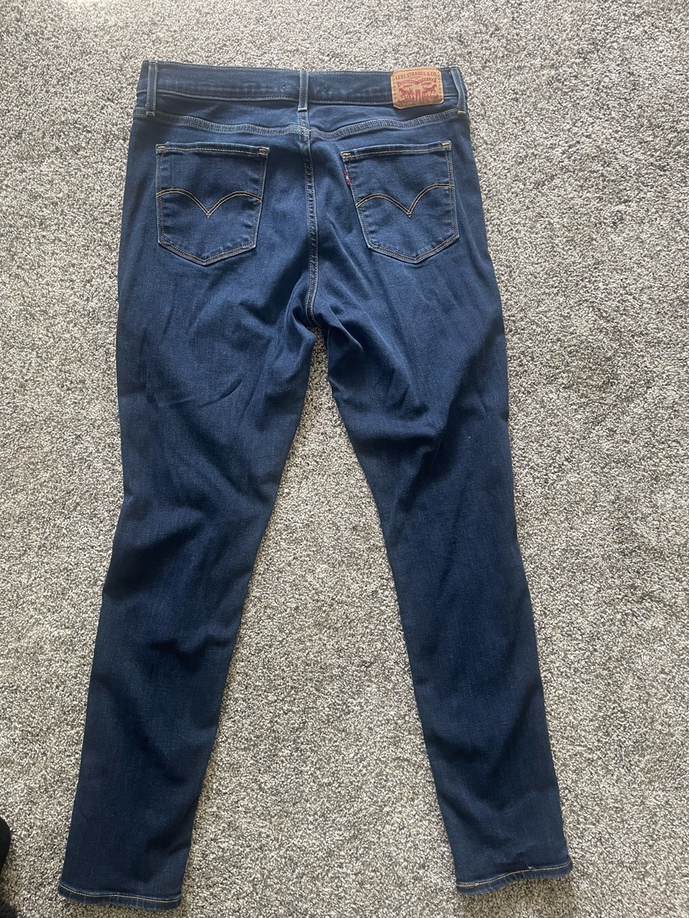 Levi's Dark Indigo Women's Skinny Jeans - Picture 4 of 5